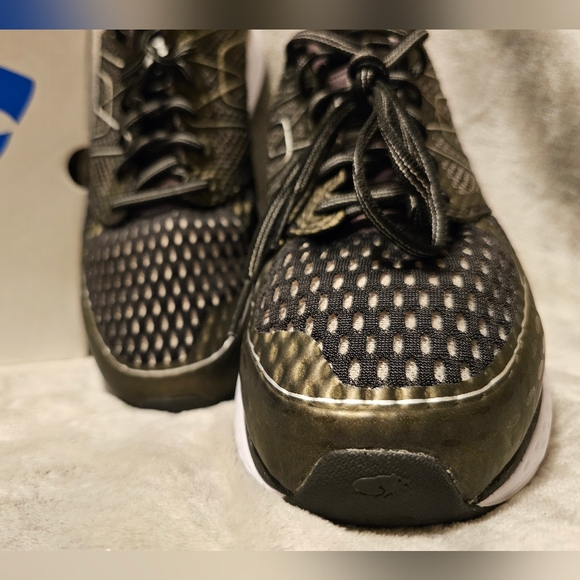 Karhu Synchron Ortix MRS Running Shoes - Picture 9 of 16